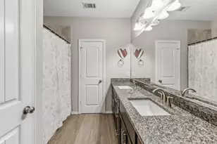 157 N Forest Dr, Huntsville, TX 77340 - Photo 35