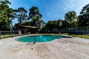 157 N Forest Dr, Huntsville, TX 77340 - Photo 45