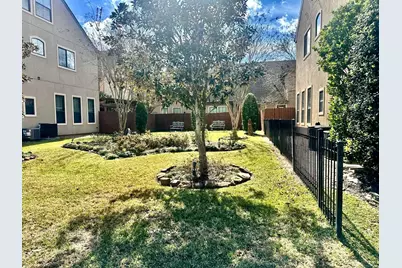 11627 Royal Oaks Trce Trace #11627, Houston, TX 77082 - Photo 1