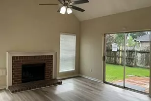 14423 Sun Harbor Dr, Houston, TX 77062 - Photo 11