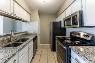 2402 Sycamore Ave, Huntsville, TX 77340 - Photo 15