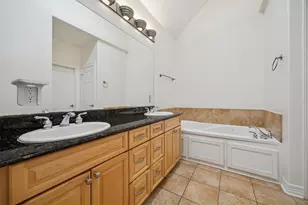 3322 Garden Crest Ln, Houston, TX 77018 - Photo 17