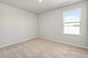 8306 Sunberry Shadow Dr, Houston, TX 77016 - Photo 7