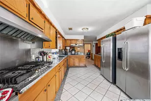 17626 Wild Oak Dr, Houston, TX 77090 - Photo 7