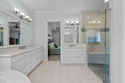 18607 Barbuda Lane, Nassau Bay, TX 77058 - Photo 29