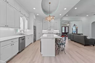 18607 Barbuda Ln, Nassau Bay, TX 77058 - Photo 9