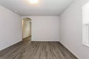 411 Brushback Dr, Huntsville, TX 77320 - Photo 7