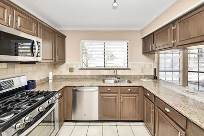 7607 Plumtree Forest Cir Circle, Houston, TX 77095 - Photo 13