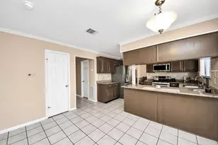 7607 Plumtree Forest Cir Circle, Houston, TX 77095 - Photo 19
