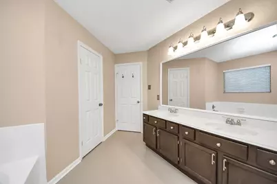 7607 Plumtree Forest Cir Circle, Houston, TX 77095 - Photo 25