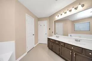 7607 Plumtree Forest Cir Circle, Houston, TX 77095 - Photo 25