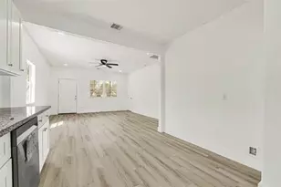 7926 Hudson St, Houston, TX 77012 - Photo 5