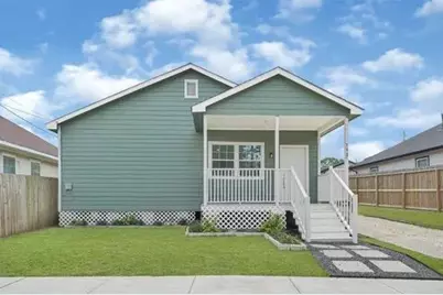 7926 Hudson Street, Houston, TX 77012 - Photo 1