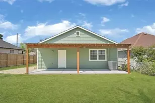 7926 Hudson St, Houston, TX 77012 - Photo 21