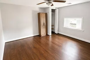 3015 Cleburne St, Houston, TX 77004 - Photo 7