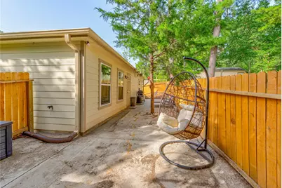 217 Hollow Oak, Livingston, TX 77351 - Photo 19