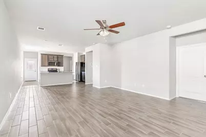 802 Redinger Ridge Drive, Houston, TX 77336 - Photo 11