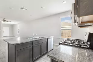 802 Redinger Ridge Dr, Houston, TX 77336 - Photo 17