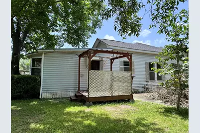 106 W Prairie Avenue, Eagle Lake, TX 77434 - Photo 29