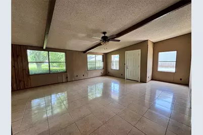 106 W Prairie Avenue, Eagle Lake, TX 77434 - Photo 19