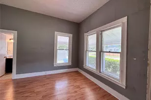 106 W Prairie Ave, Eagle Lake, TX 77434 - Photo 5
