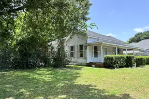 106 W Prairie Ave, Eagle Lake, TX 77434 - Photo 31