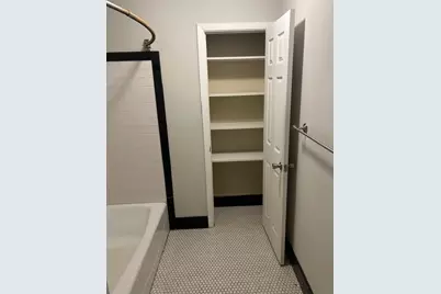 9833 Westview Drive, Houston, TX 77055 - Photo 7
