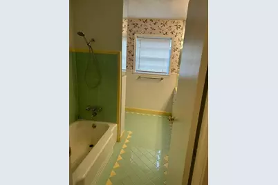 9833 Westview Drive, Houston, TX 77055 - Photo 3