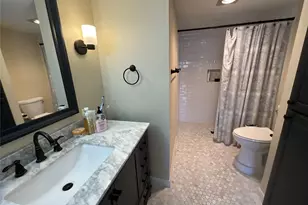 7004 Williams Dr, Galveston, TX 77551 - Photo 5