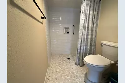 7004 Williams Drive, Galveston, TX 77551 - Photo 11