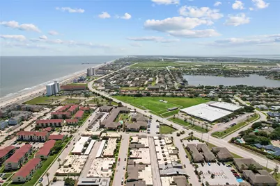 7004 Williams Drive, Galveston, TX 77551 - Photo 25