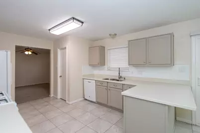 1710 Oak Valley Drive, Kemah, TX 77565 - Photo 7