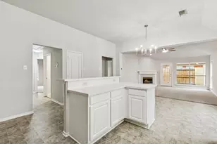 4727 Wilbury Heights Dr, Pasadena, TX 77505 - Photo 9