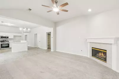 4727 Wilbury Heights Drive, Pasadena, TX 77505 - Photo 11