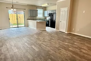 13107 Lawsons Creek Ln, Houston, TX 77072 - Photo 5