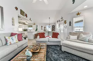 4130 Hardin Dr, Galveston, TX 77554 - Photo 11