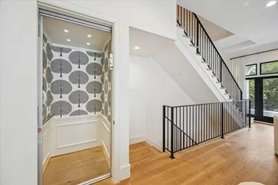 819 Blackshire Lane, Houston, TX 77055 - Photo 13