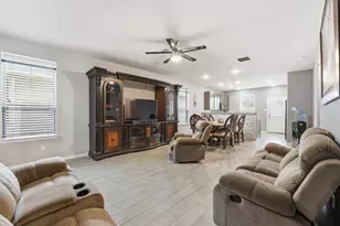 24818 Russet Bluff Trl, Houston, TX 77336 - Photo 5