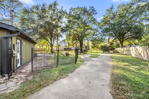 17002 Bobcat Trail, Cypress, TX 77429 - Photo 35