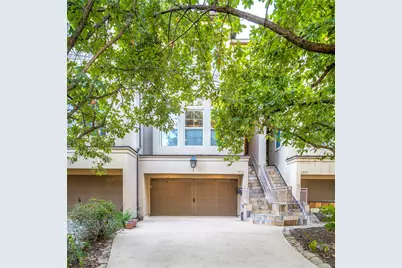 1655 Castle Ct, Houston, TX 77006 - Photo 1