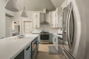 620 W 21st St, Houston, TX 77008 - Photo 11