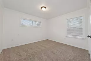 7718 Morley St, Houston, TX 77061 - Photo 27
