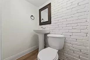 7718 Morley St, Houston, TX 77061 - Photo 37