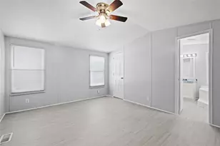 184 Lions Cir, Onalaska, TX 77360 - Photo 17