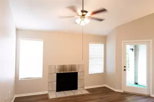 2021 Spenwick Dr, Houston, TX 77055 - Photo 17
