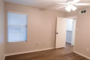 2021 Spenwick Dr, Houston, TX 77055 - Photo 25