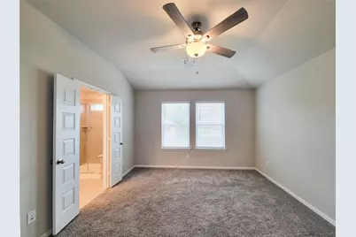 18528 Meadow Point Lane, Conroe, TX 77316 - Photo 27