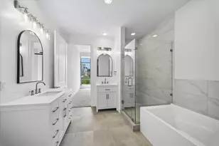2211 Briarglen Dr, Houston, TX 77027 - Photo 9