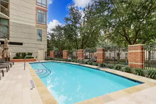 2211 Briarglen Dr, Houston, TX 77027 - Photo 15