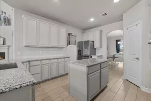 2417 Lake Mist Dr, Texas City, TX 77568 - Photo 15